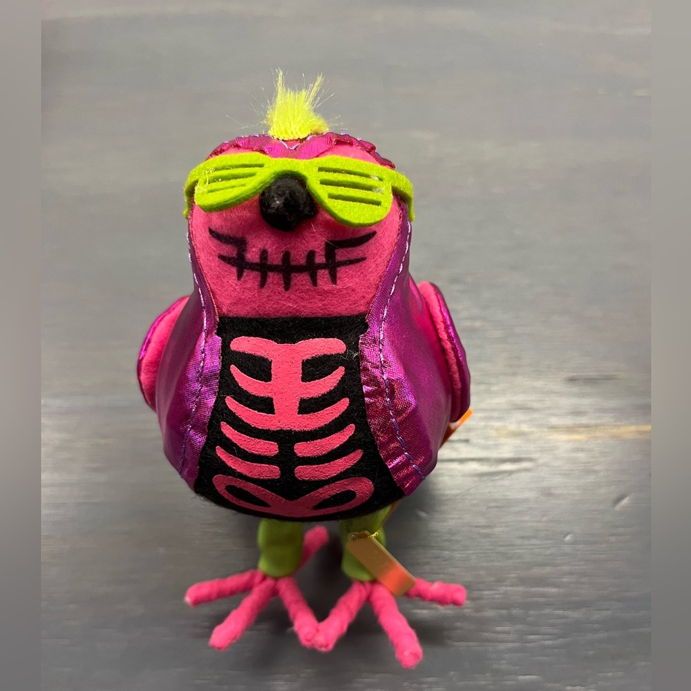 Featherly Friend Puck Rocker GLITTERS Bird Halloween Figurine - Hyde & EEK! 2024